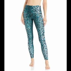 Onzie high rise legging, leopard
